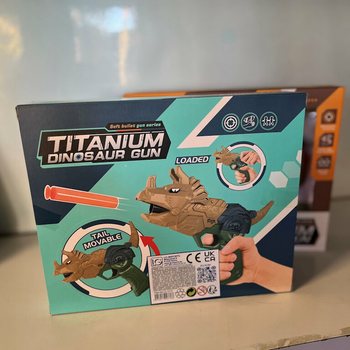 Dinosauriepistol med Pilar & M&aring;ltavla - Presentbox (2-pack)