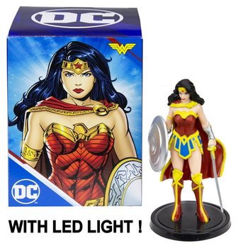 DC COMICS - WONDER WOMAN LED-FIGUR - 11 CM (36 st)