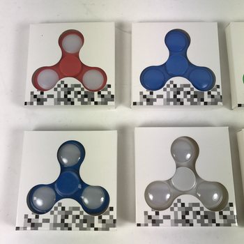 FIDGET SPINNERS / HAND SPINNERS (20 st)