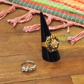 RINGDISPLAY KONISK (10-pack)