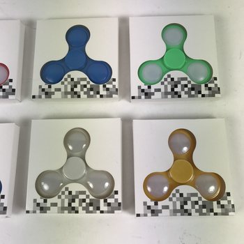 FIDGET SPINNERS / HAND SPINNERS (20 st)