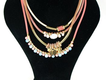 Elegant 4-radigt halsband rosa (1 st)