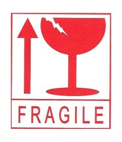 FRAGILE Etikett / AKTSAM-klistermärke (45 ark)