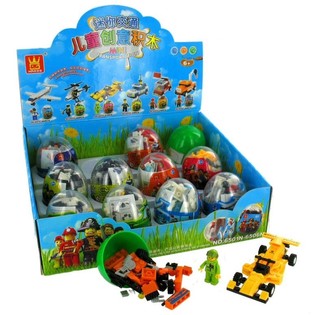 BRICKS BYGGKLOSSAR I &Ouml;VERRASKNINGSBOLL (12-pack)