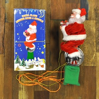 JULTOMTE P&Aring; ENHJULING (2 st)