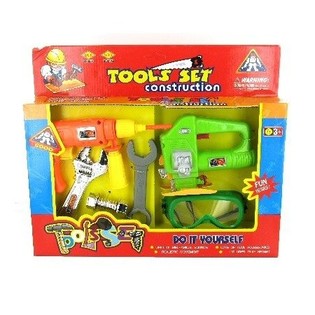 LEKSAKSVERKTYG SET