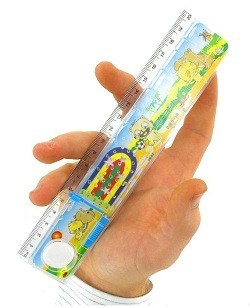 Linjal med T&aring;lamodsspel (60 st)