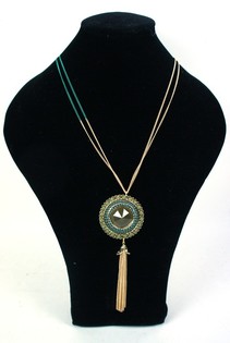 Gr&ouml;nt Halsband med H&auml;nge (1 st)