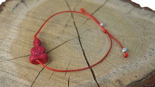 Rött Buddha-armband (1 st)