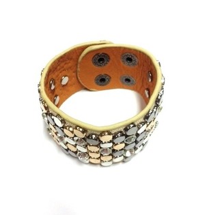 Lyxigt Brett Armband Taupe med Nitar & Strass (1 st)