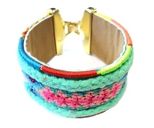 Lyxigt Armband Flerf&auml;rgat Ibiza-Style (1 st)