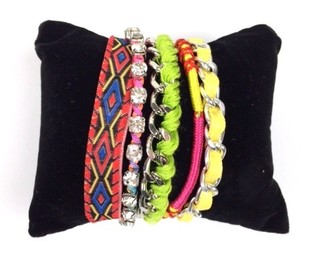Flerfärgat Ibiza-armband (1 st)
