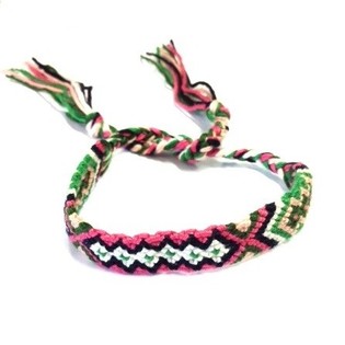Ibiza-stil fl&auml;tat armband flerf&auml;rgat (3-pack)
