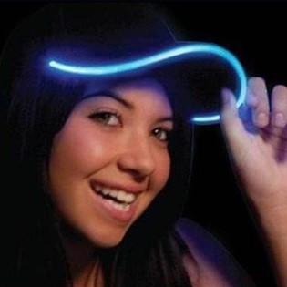 LYSANDE LED-KEPS / PARTY CAPS - F&Auml;RG: BL&Aring; (6 st.)
