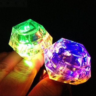 Lysande Ringar i Displaybox (36 st) - LED-ringar
