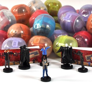 ÖVERRASKNINGSÄGG - MIX HARRY POTTER-FIGURER I KAPSLAR (100 st.)