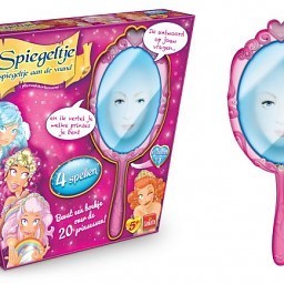Spegel, spegel på väggen där (1 st.)