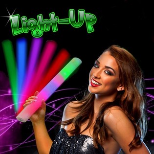 LED Foam Sticks - Multicolored Partystavar i Display (24 st.)